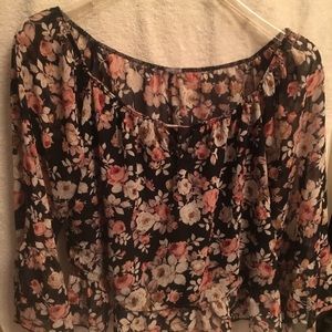 Floral bell-sleeve blouse.